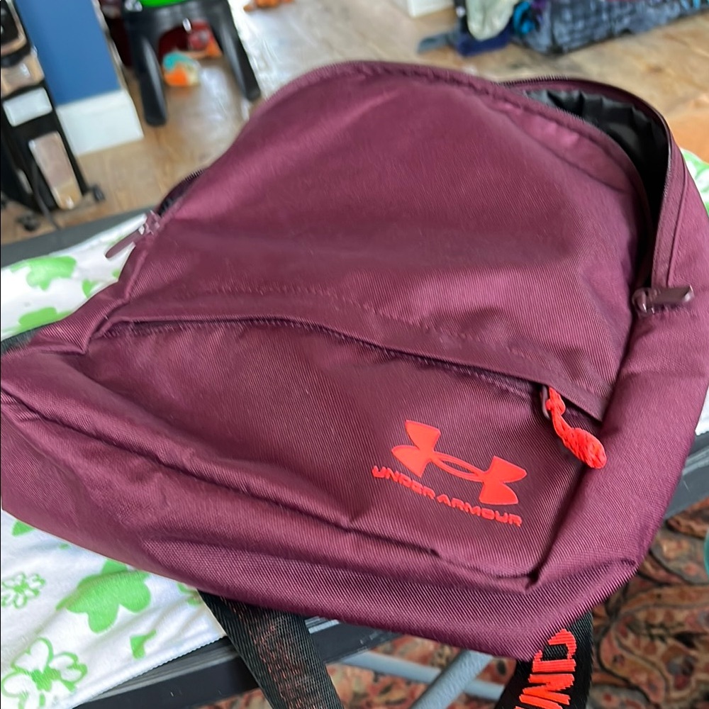 Under Armour Men's Backpack - Maroon